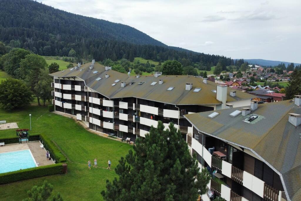 Magnifique Appartement Entierement Renove Au Pied Des Pistes Métabief Exterior foto