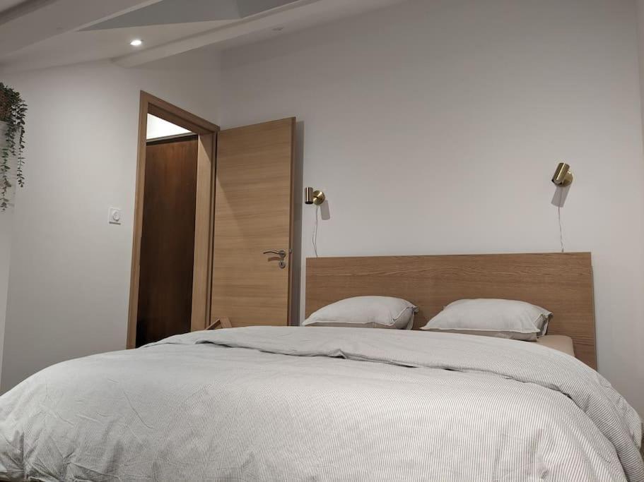 Magnifique Appartement Entierement Renove Au Pied Des Pistes Métabief Exterior foto